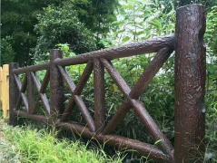 水泥仿木紋理是如何制作的?