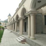 GRC構(gòu)件廠家分析龍骨框架的類型